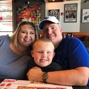 Meet your Posher, Jonathan